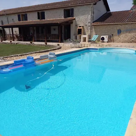 23, Grande Rue, Patreville, Val D'auge, Charente Semesterbostad