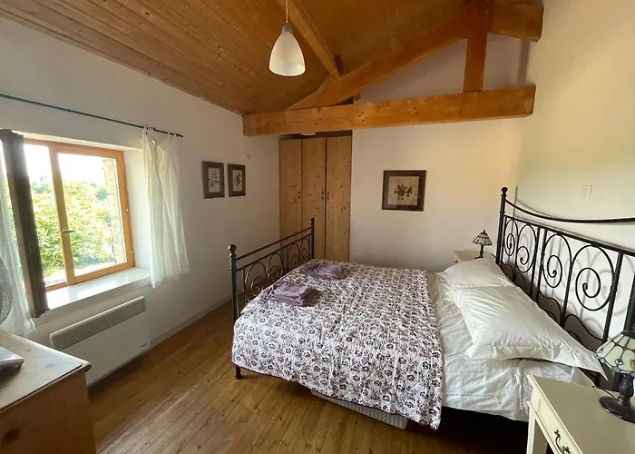 23, Grande Rue, Patreville, Val D'auge, Charente Сasa de vacaciones *